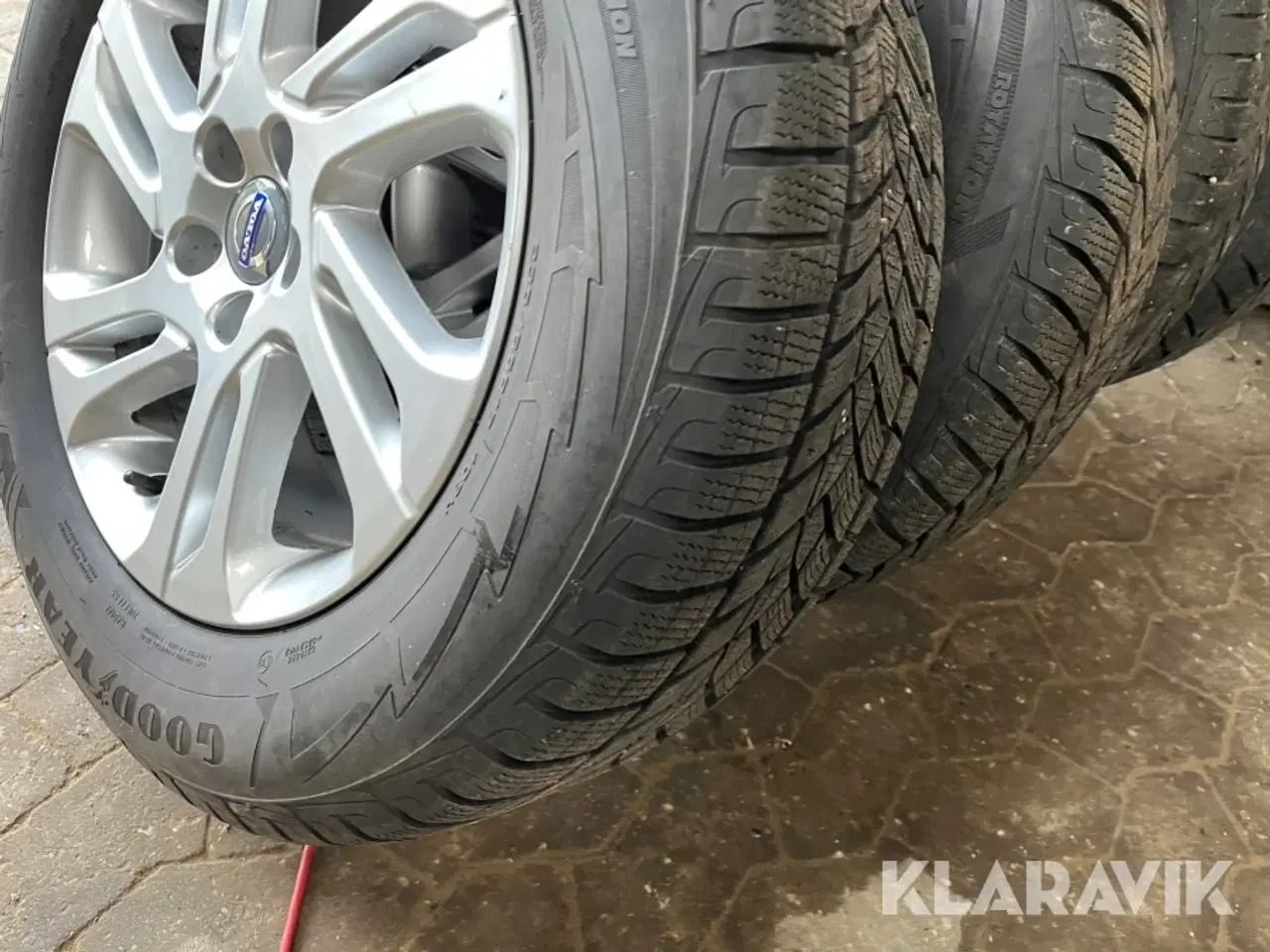 Billede 10 - Dæk Volvo XV60 med fælge.