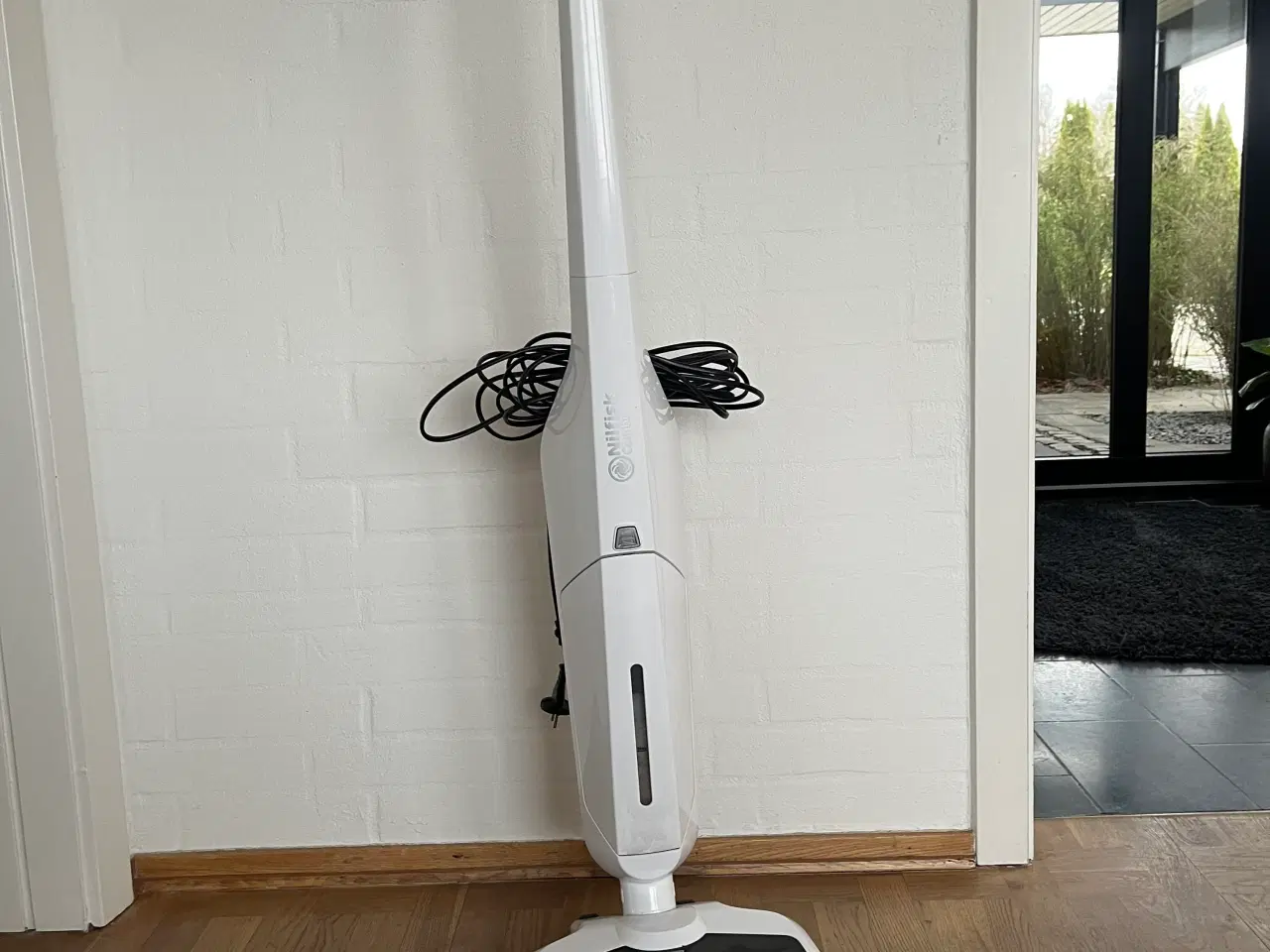 Billede 1 - Nilfisk støvsuger