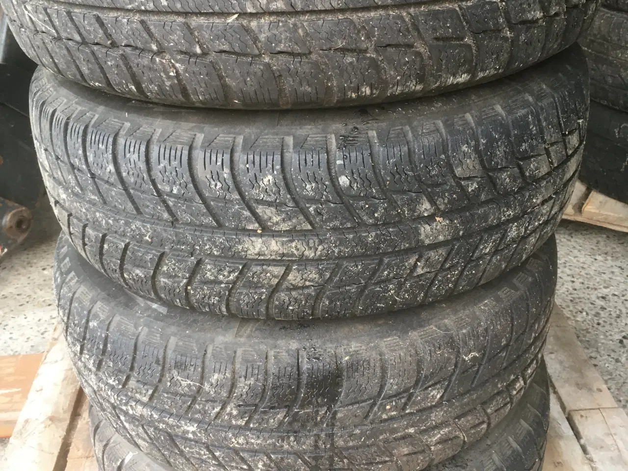 Billede 2 - Vinter dæk på fælge