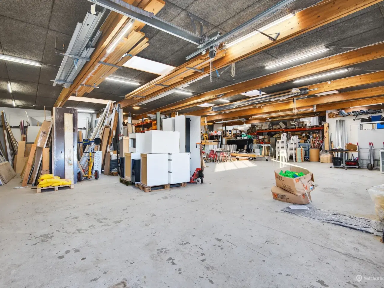 Billede 5 - Markant domicilejendom med optimal fordeling mellem kontor og lager/produktion – Hjørnegrund!