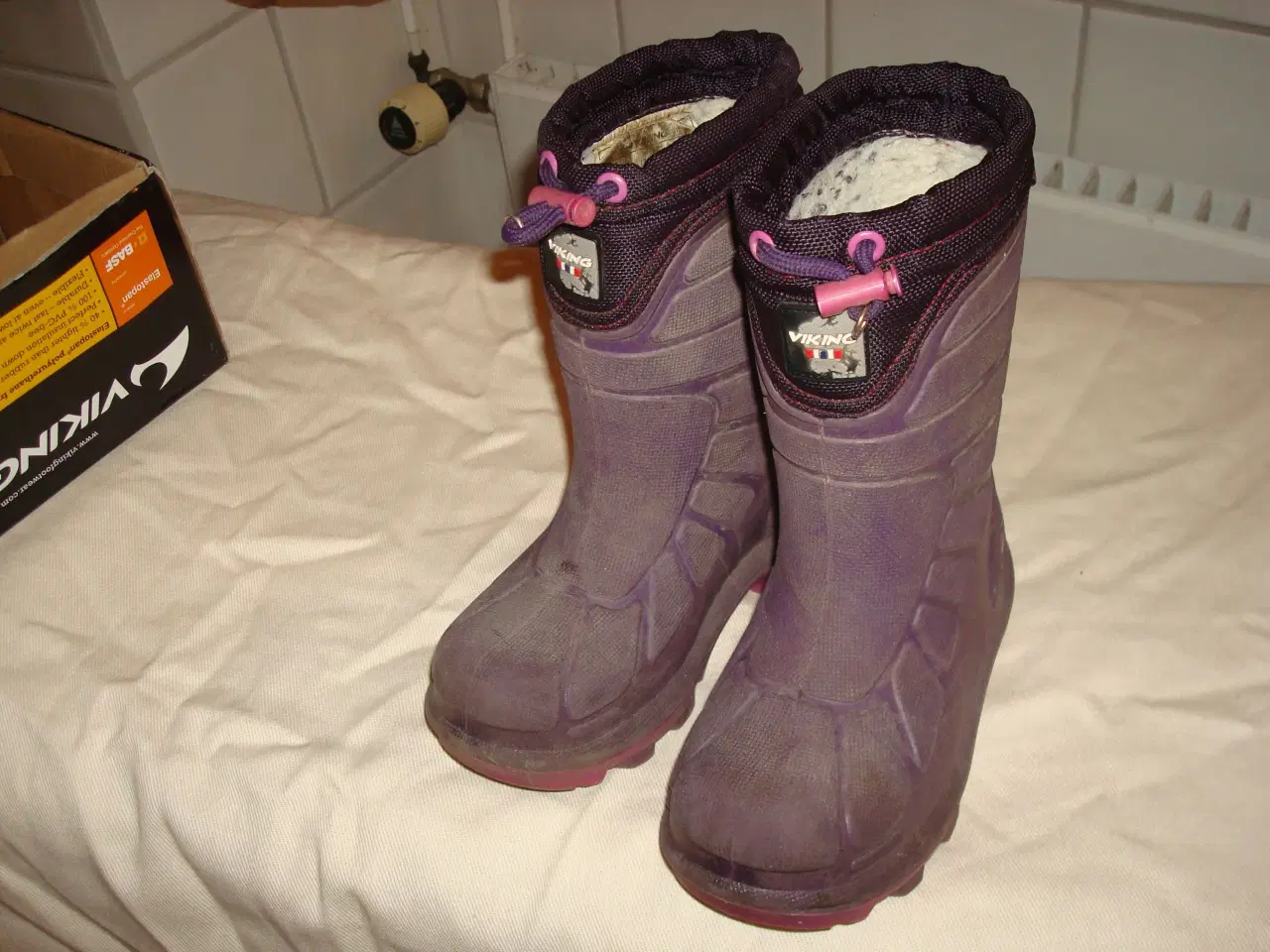 Billede 1 - VIKING Thermostøvler i blomme-lilla