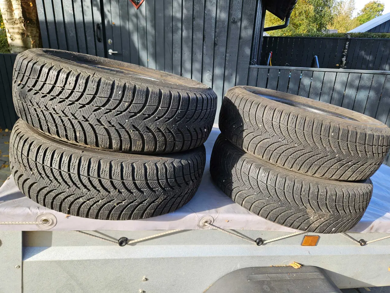 Billede 1 - Michelin vinterdæk 14" SOLGT.