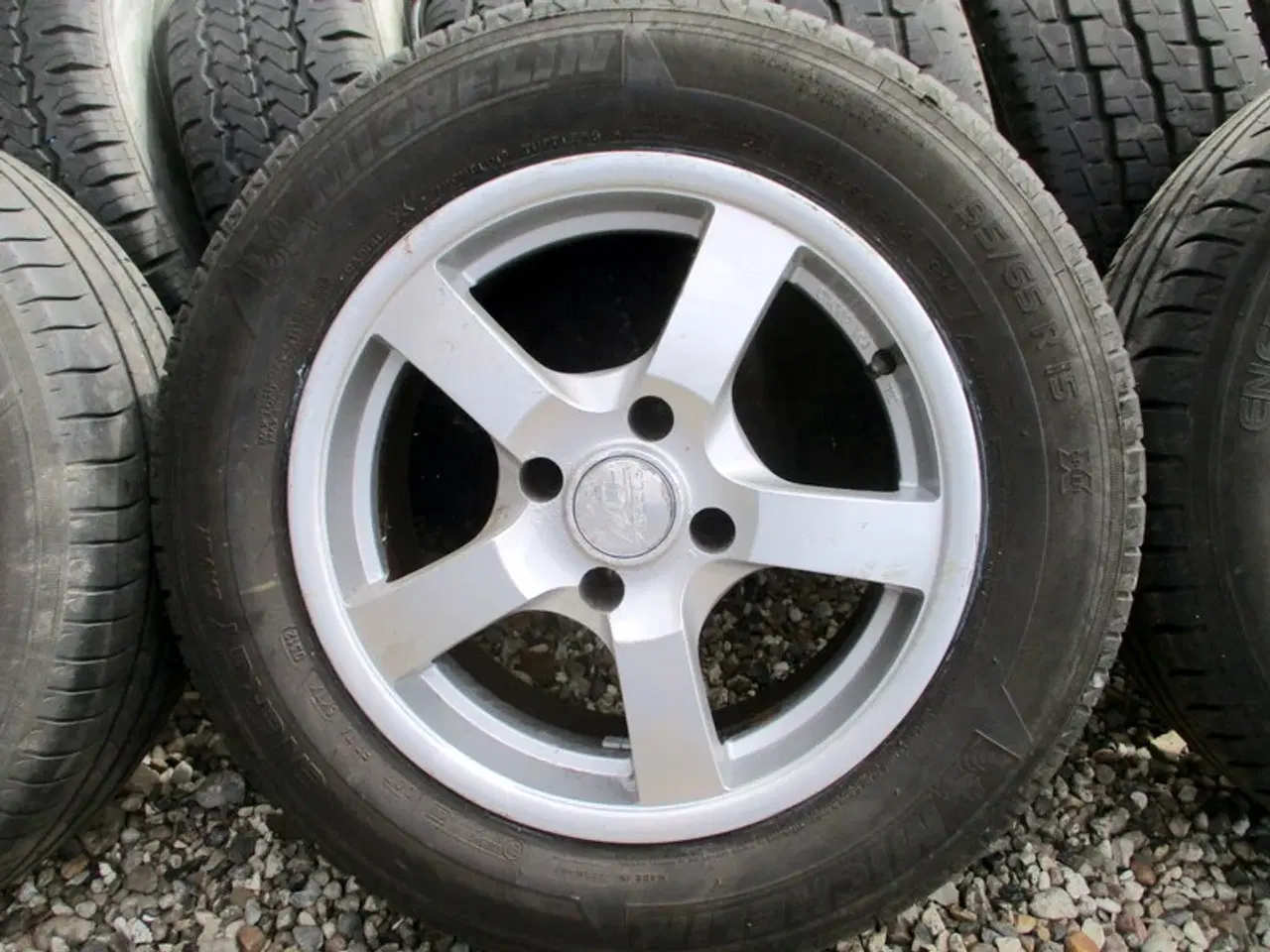 Billede 6 - 15" 4 stk. Raze 4X108 ET15 195/65/15" sommerdæk