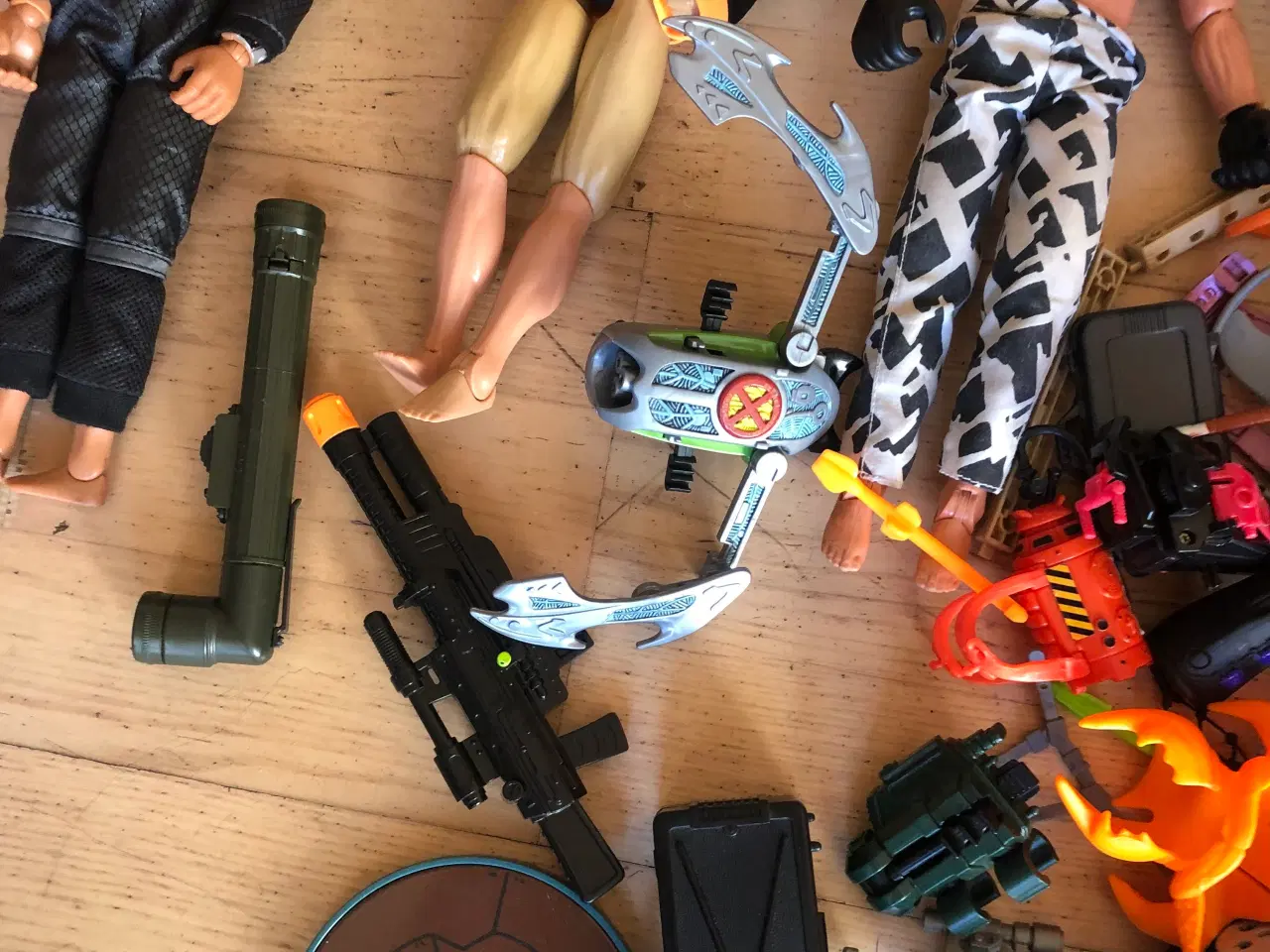 Billede 16 - Actionmænd med tilbehør stort lot!!