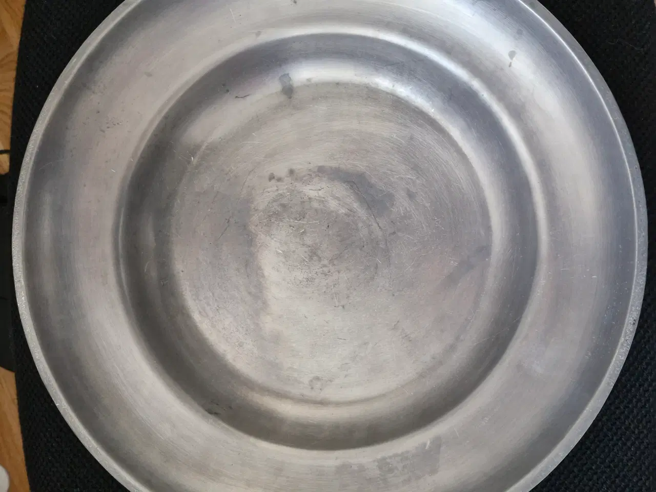 Billede 5 - Stort bordfad i tin af mærket FV-TREKRONER