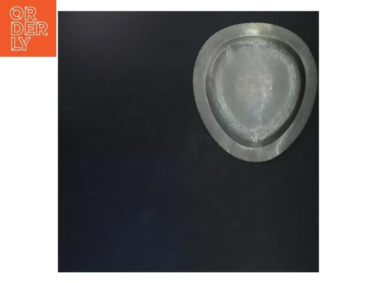 Billede 2 - Oval metalfad (str. 23 cm)