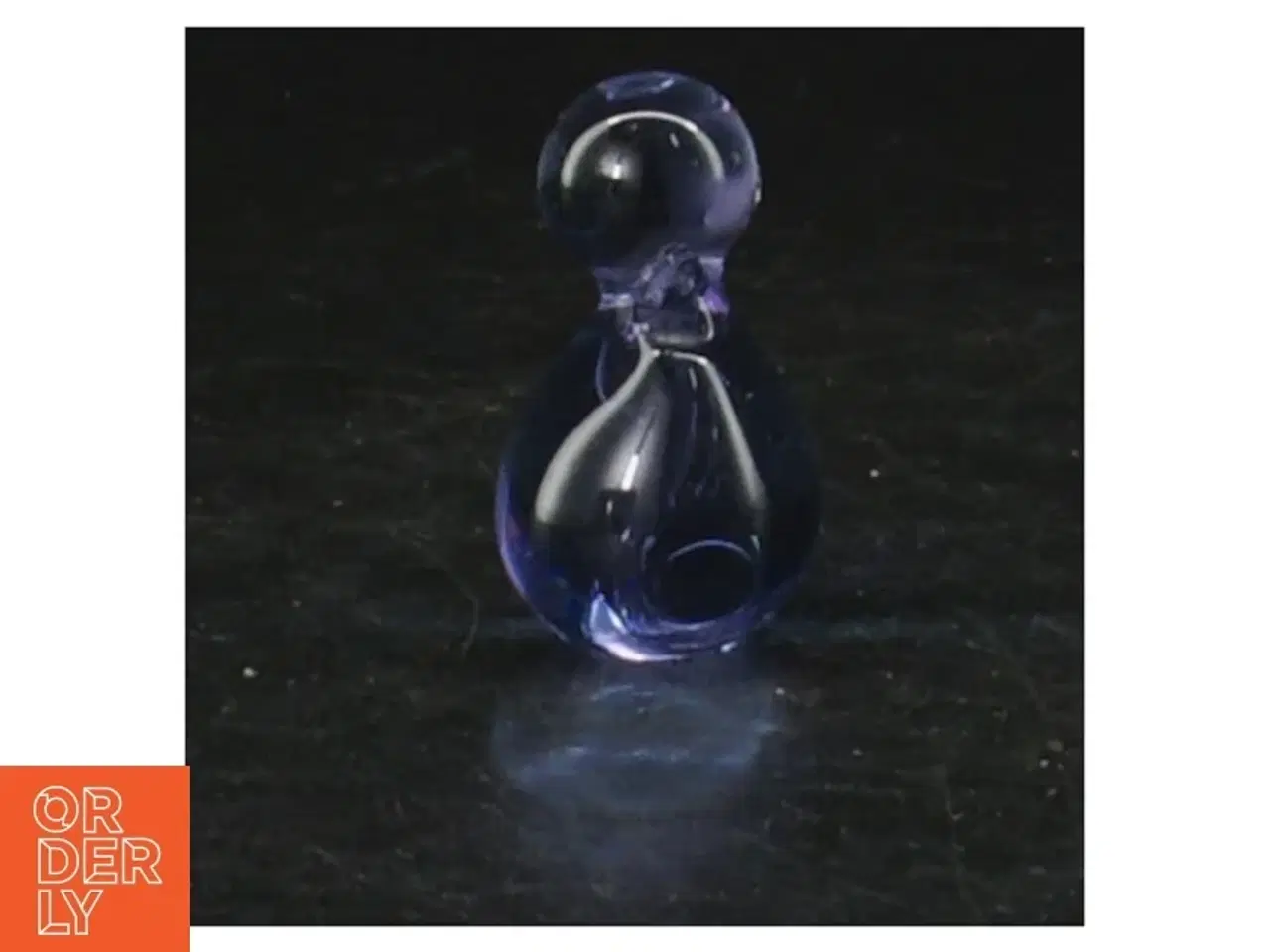 Billede 1 - Glasfigurer af ænder (str. 4 cm. og 3,5 cm)