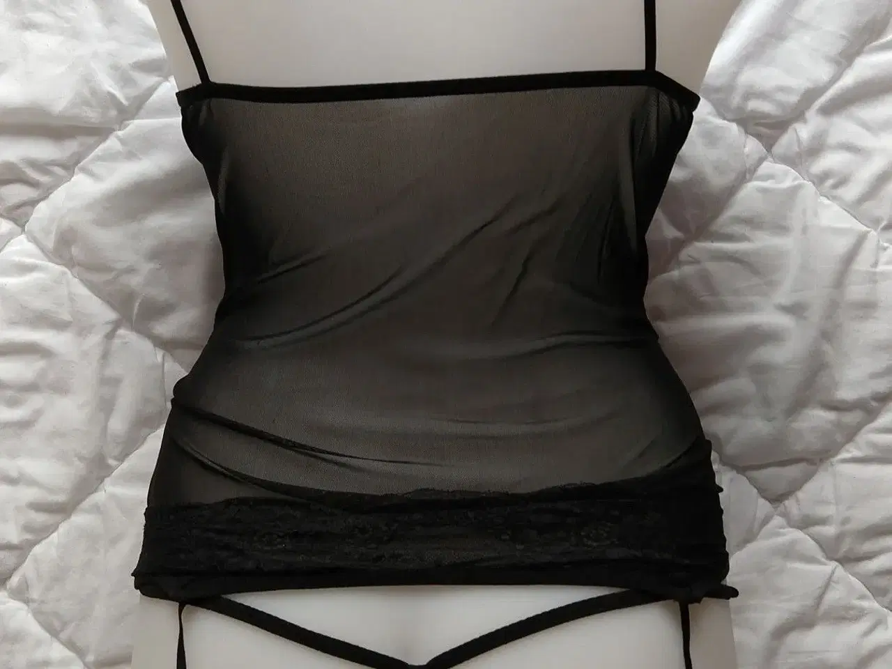 Billede 2 - Bustier / Chemise med strømpeholdere