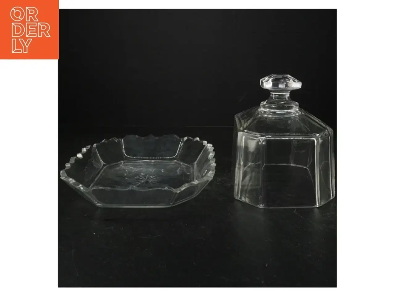 Billede 2 - Osteklokke af glas med låg