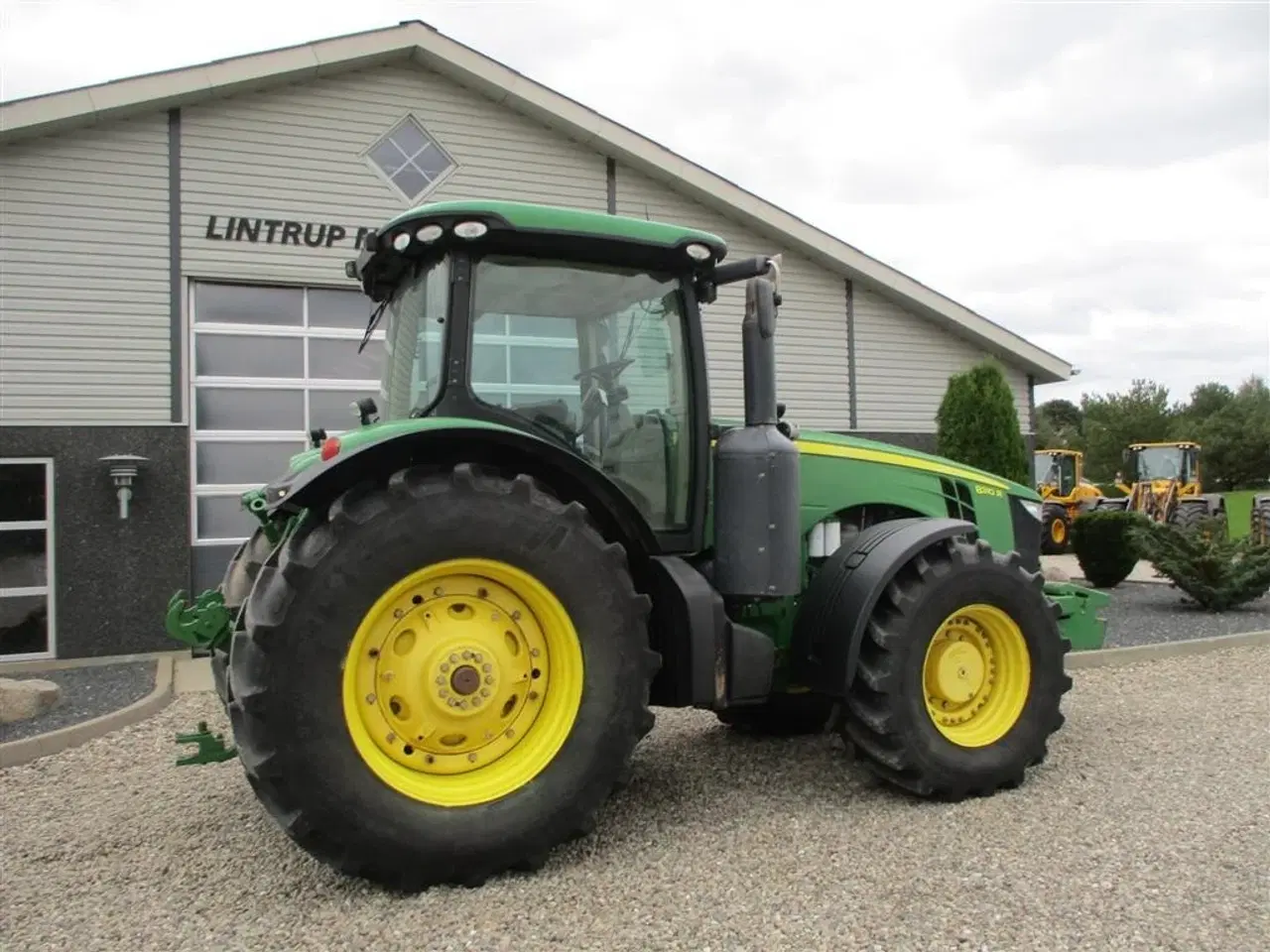 Billede 13 - John Deere 8310R Powershift og stor vægt pakke. Evt med GPS anlæg på