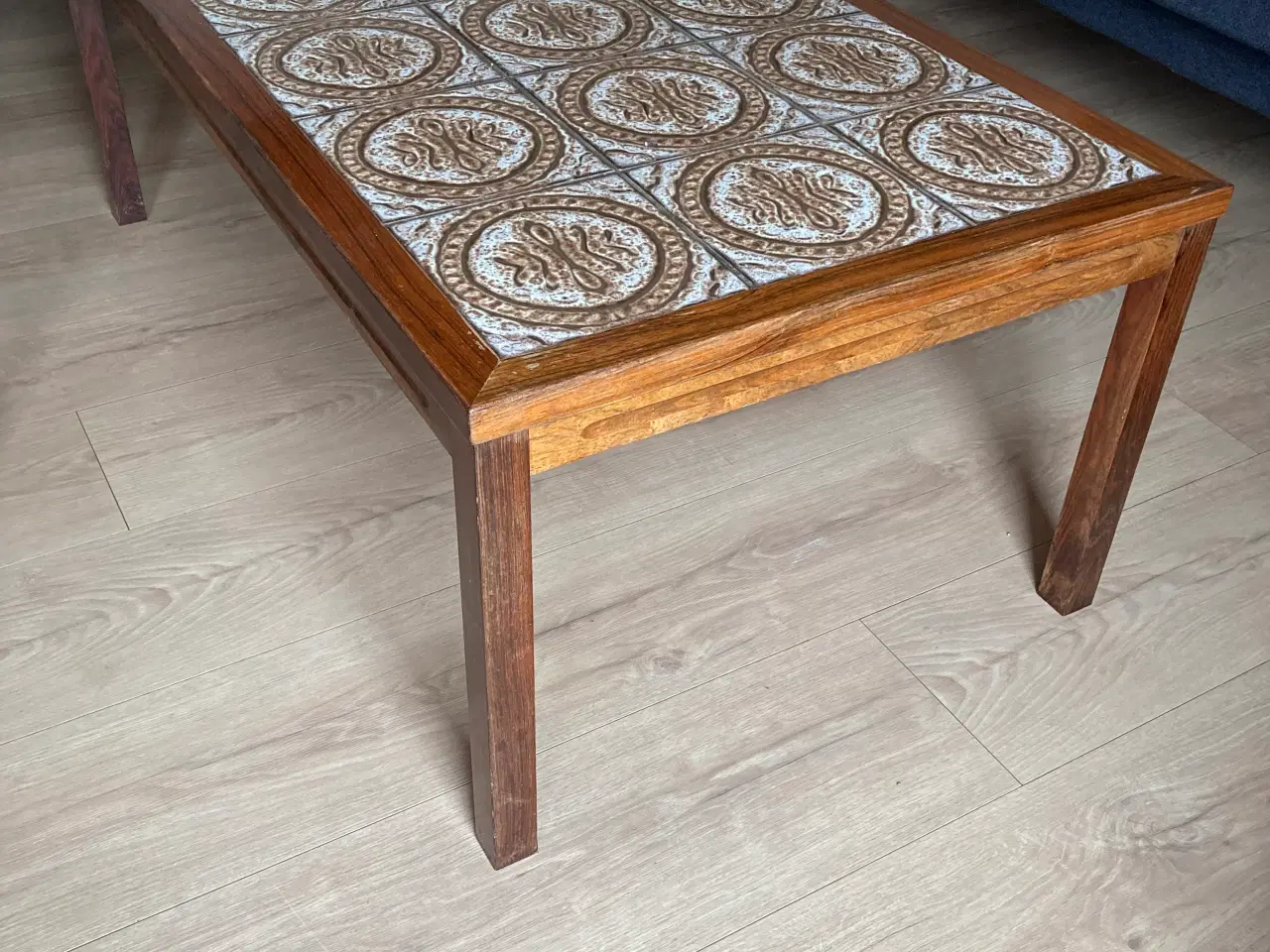 Billede 2 - Kakkelbord til sofa