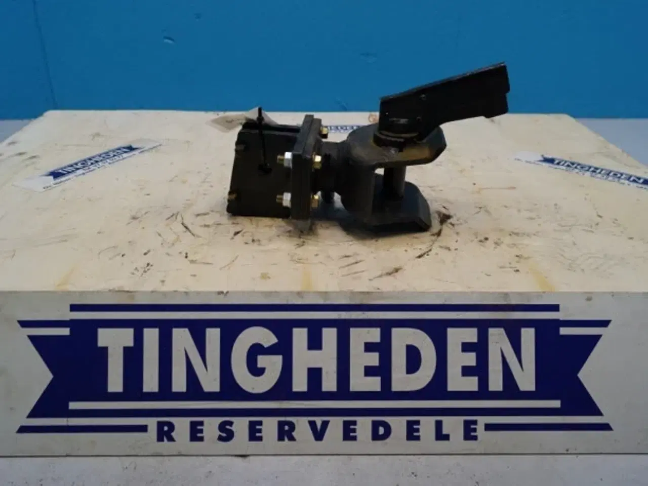 Billede 1 - John Deere 2026R Hitch LVA18479