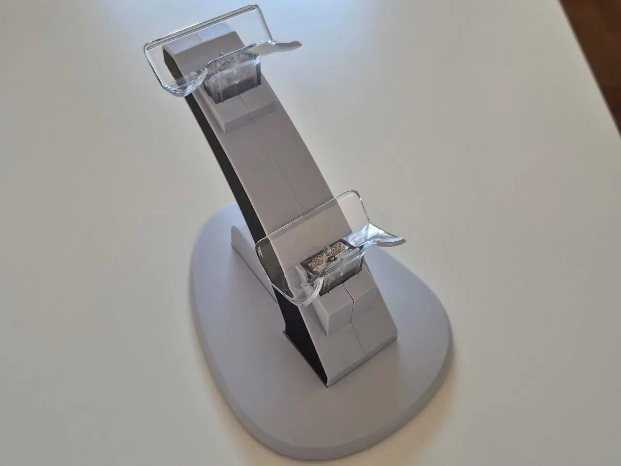 Billede 1 - Oplader til 2 ps5 controller