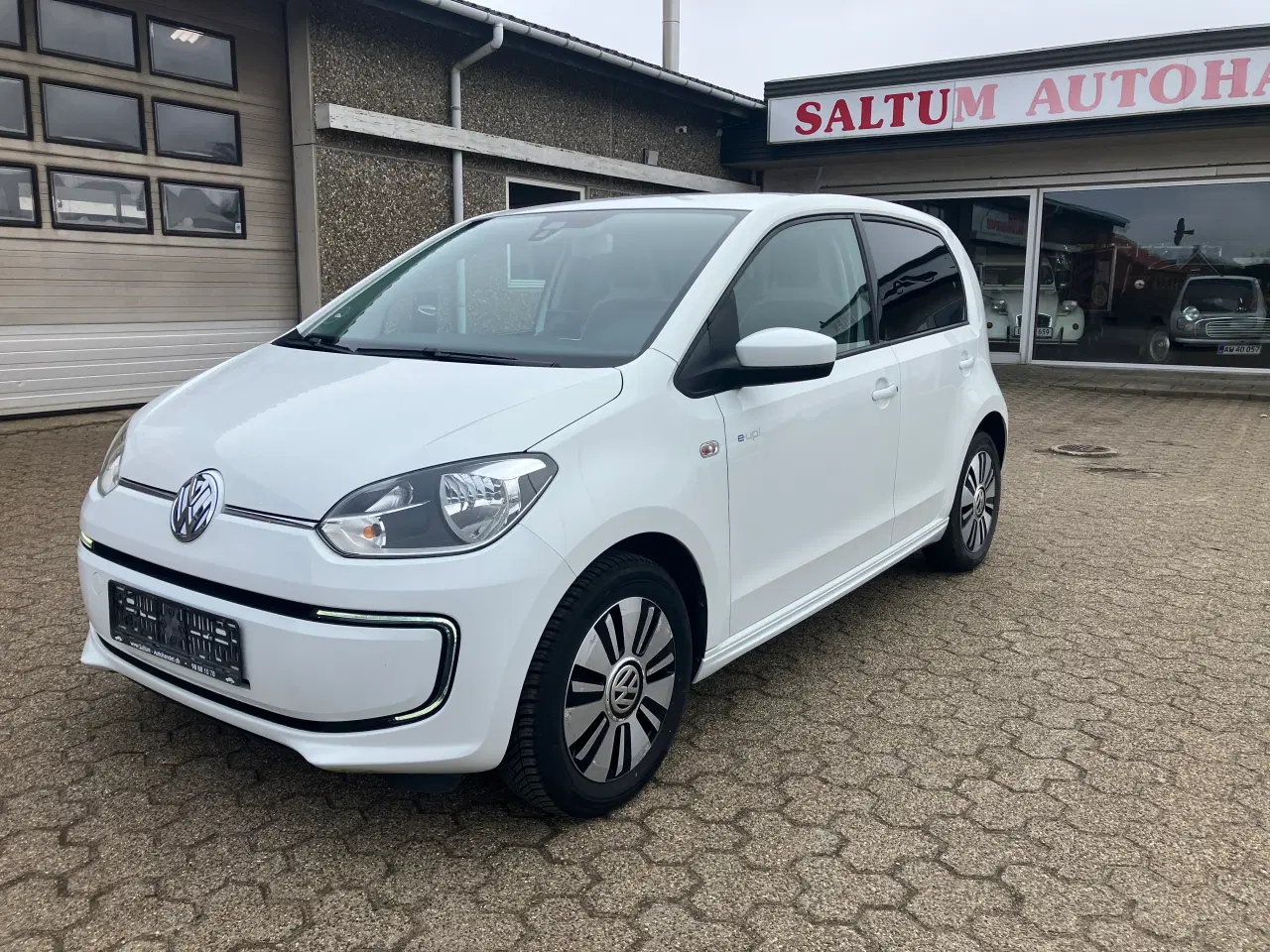 Billede 1 - VW E-UP  km 34000