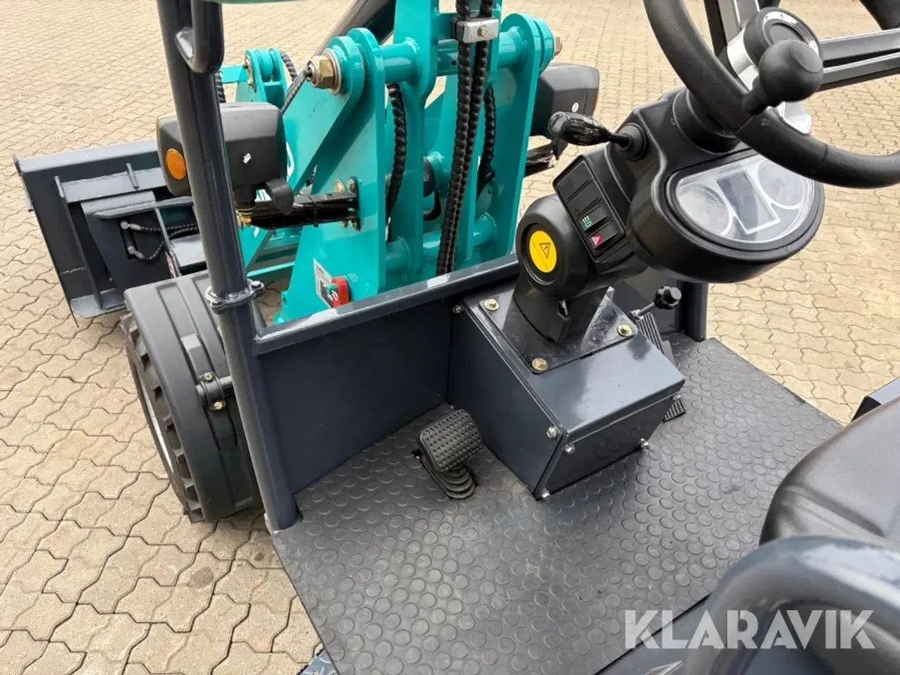 Billede 8 - Minilæsser Sunward SL 06W Yanmar