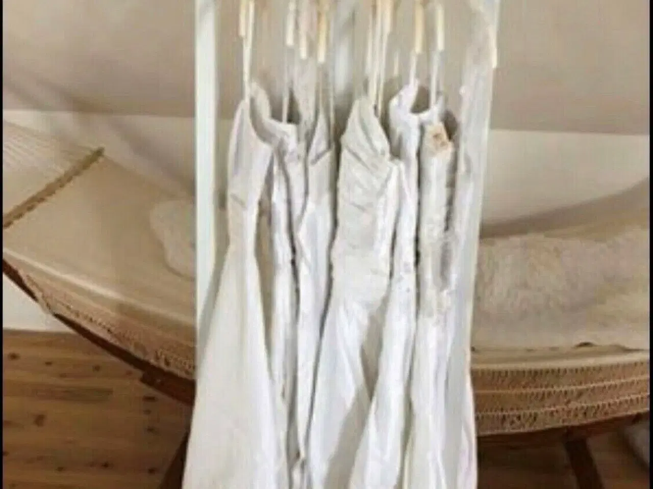 Billede 4 - Parti konfirmationskjoler 31 stk