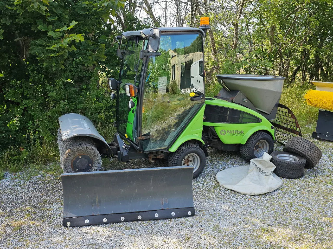 Billede 2 - Komplet Snerydninsmaskine, Egholm 2250