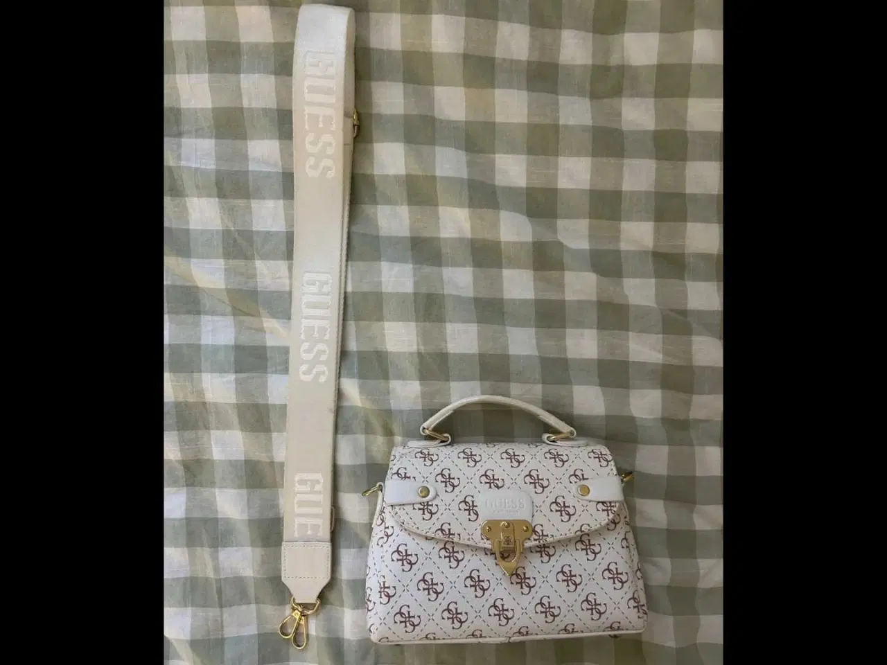 Billede 7 - Guess hvid håndtaske