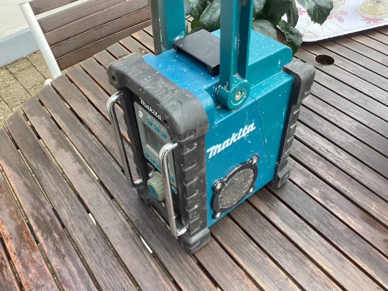Billede 2 - Makita arbejdsradio BMR 100, virker fint