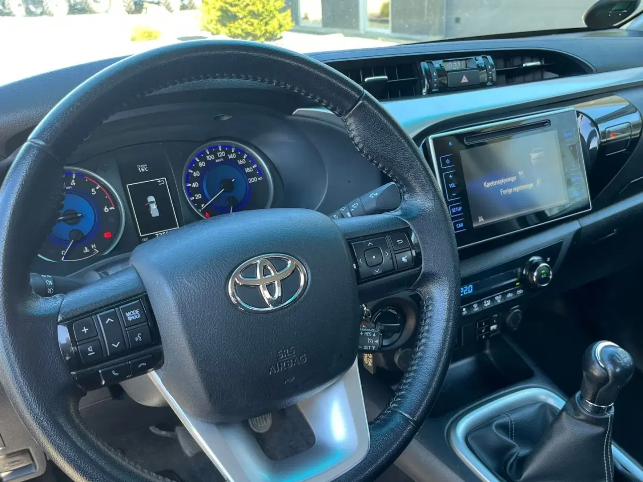 Billede 10 - Toyota Hilux 4WD Pick-up med træk til 3200 kg. Meget velholdt