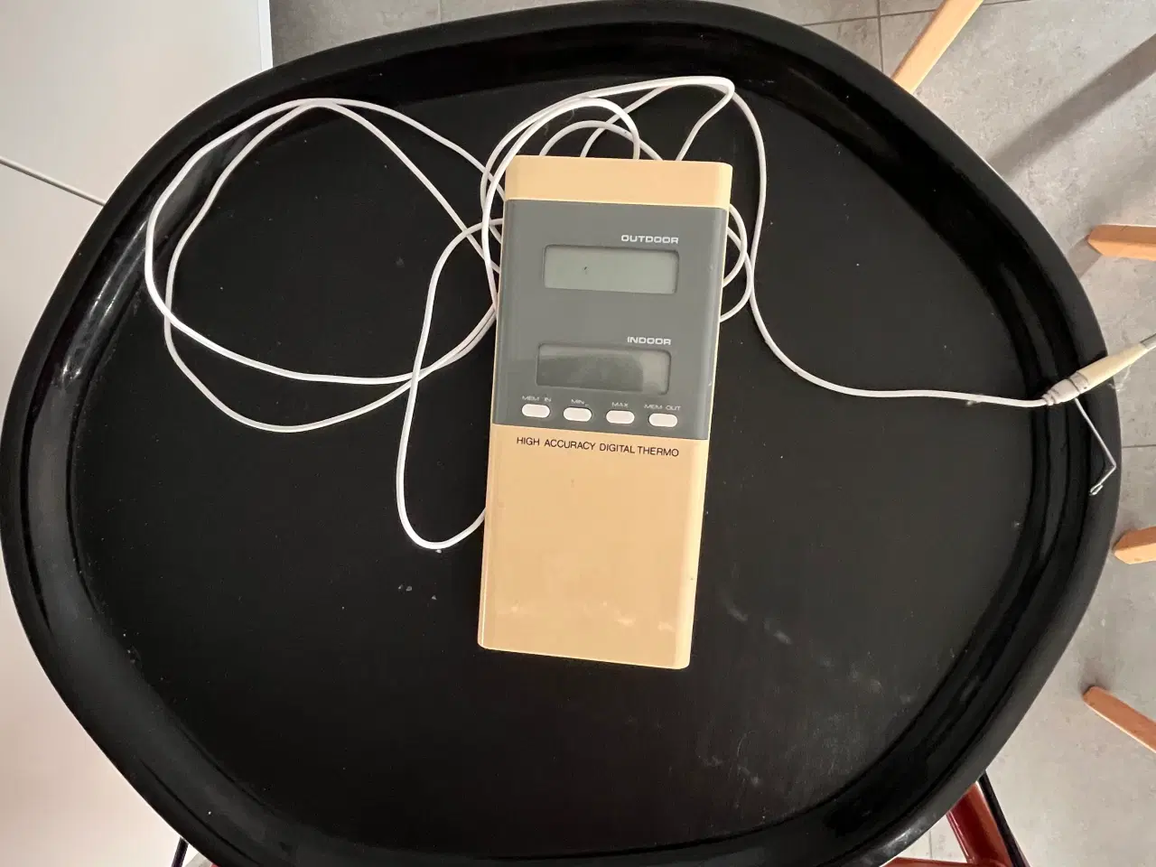 Billede 1 - Termometer ude og inde 