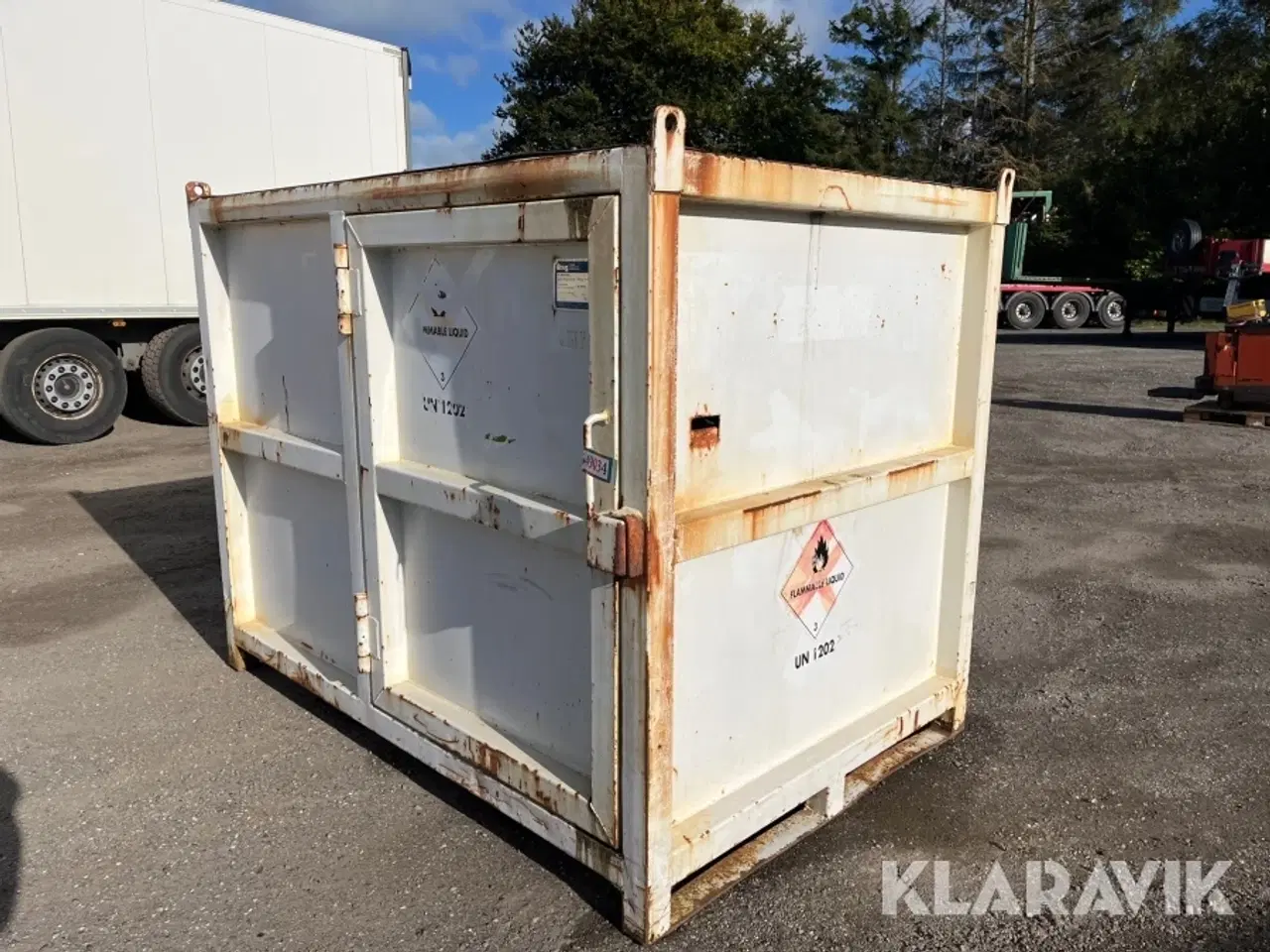 Billede 1 - Brændstoftank / buffertank Roug 2000 liter