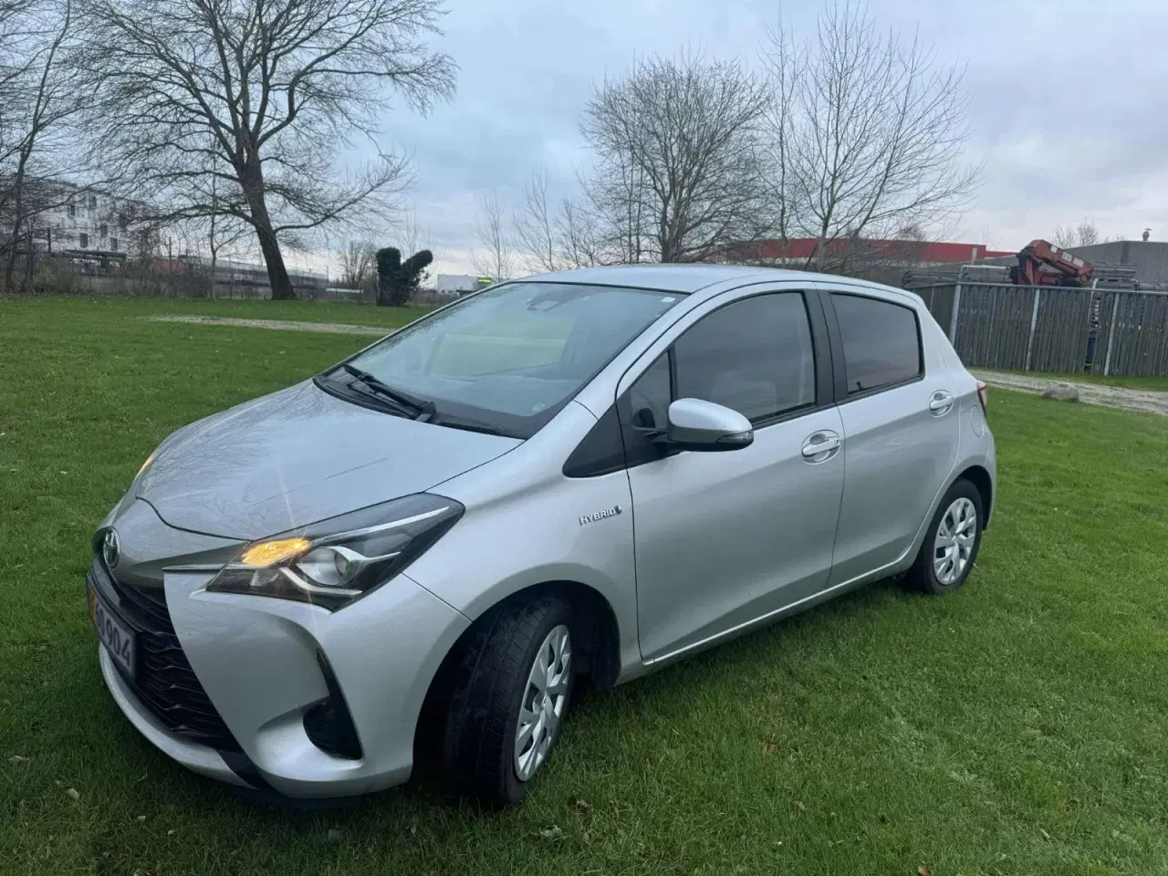 Billede 1 - Toyota Yaris 1,5 Hybrid H2 e-CVT Van