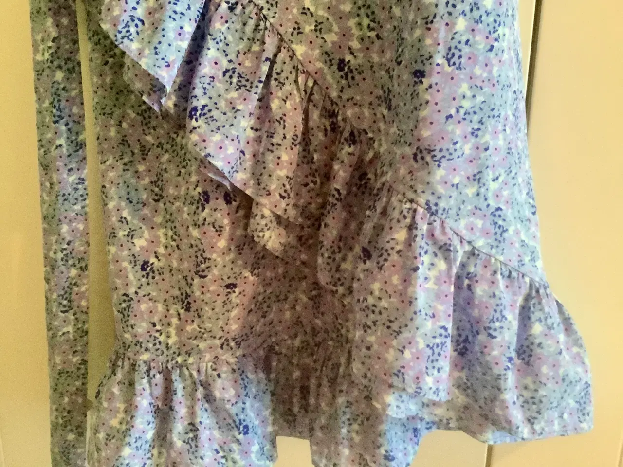 Billede 5 - Vero Moda slåom nederdel.XL.