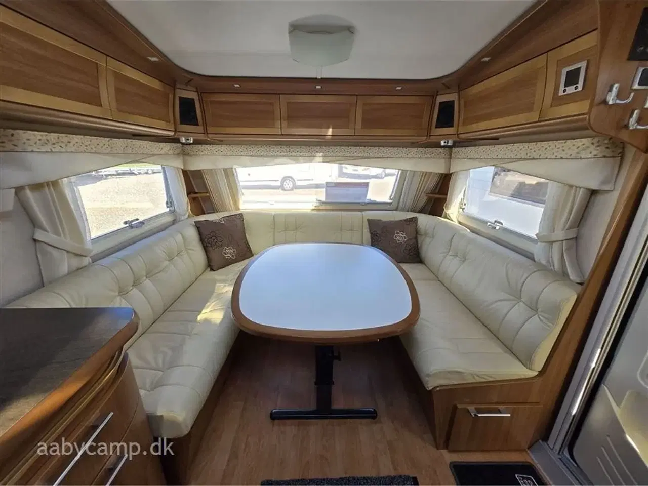 Billede 1 - 2012 - Kabe Royal 720 TDL U KS