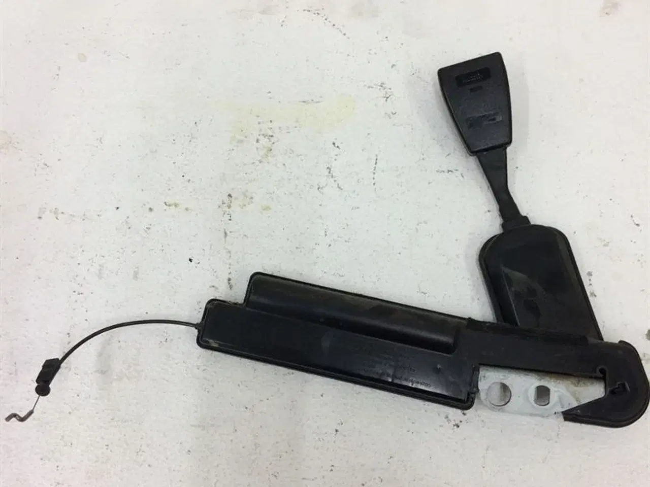 Billede 1 - Sikkerhedssele-lås med selestrammer for V.-side B72118167711 BMW E36