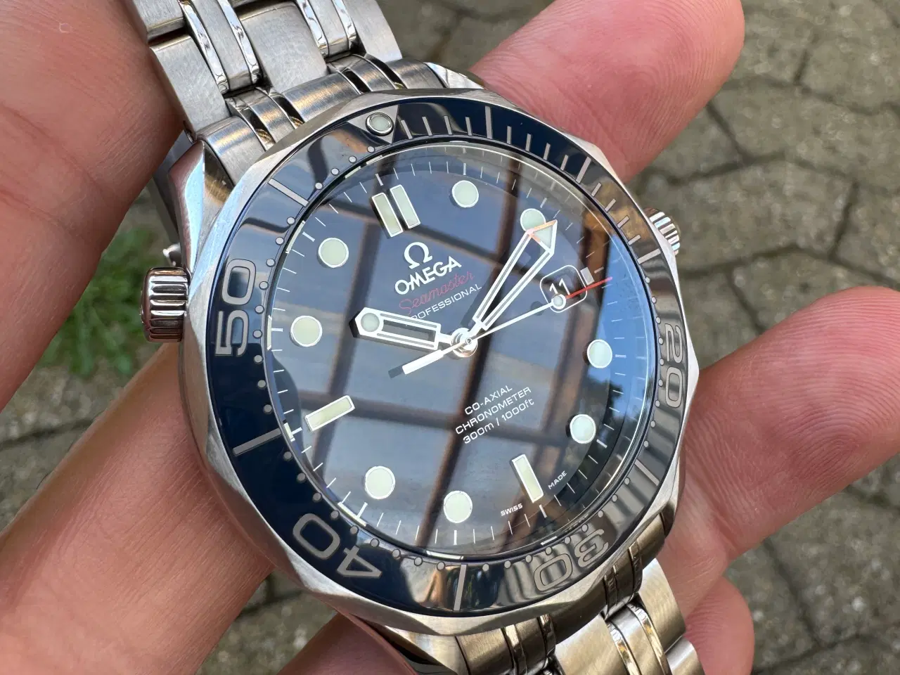 Billede 5 - Omega Seamaster 300 i blå til salg .