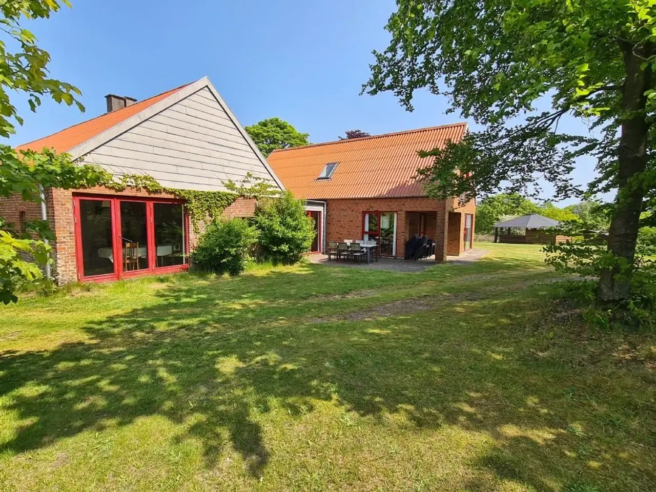 Billede 3 - Riskj�r skov - en stor, moderne �deg�rd med ALT, hvad I beh�ver til det perfekte Familietr�f eller Generationsferie.