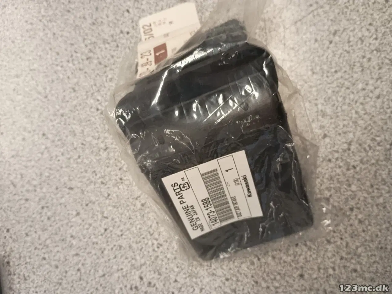 Billede 1 - DUCT,AIR INTAKE Kawasaki KLX250