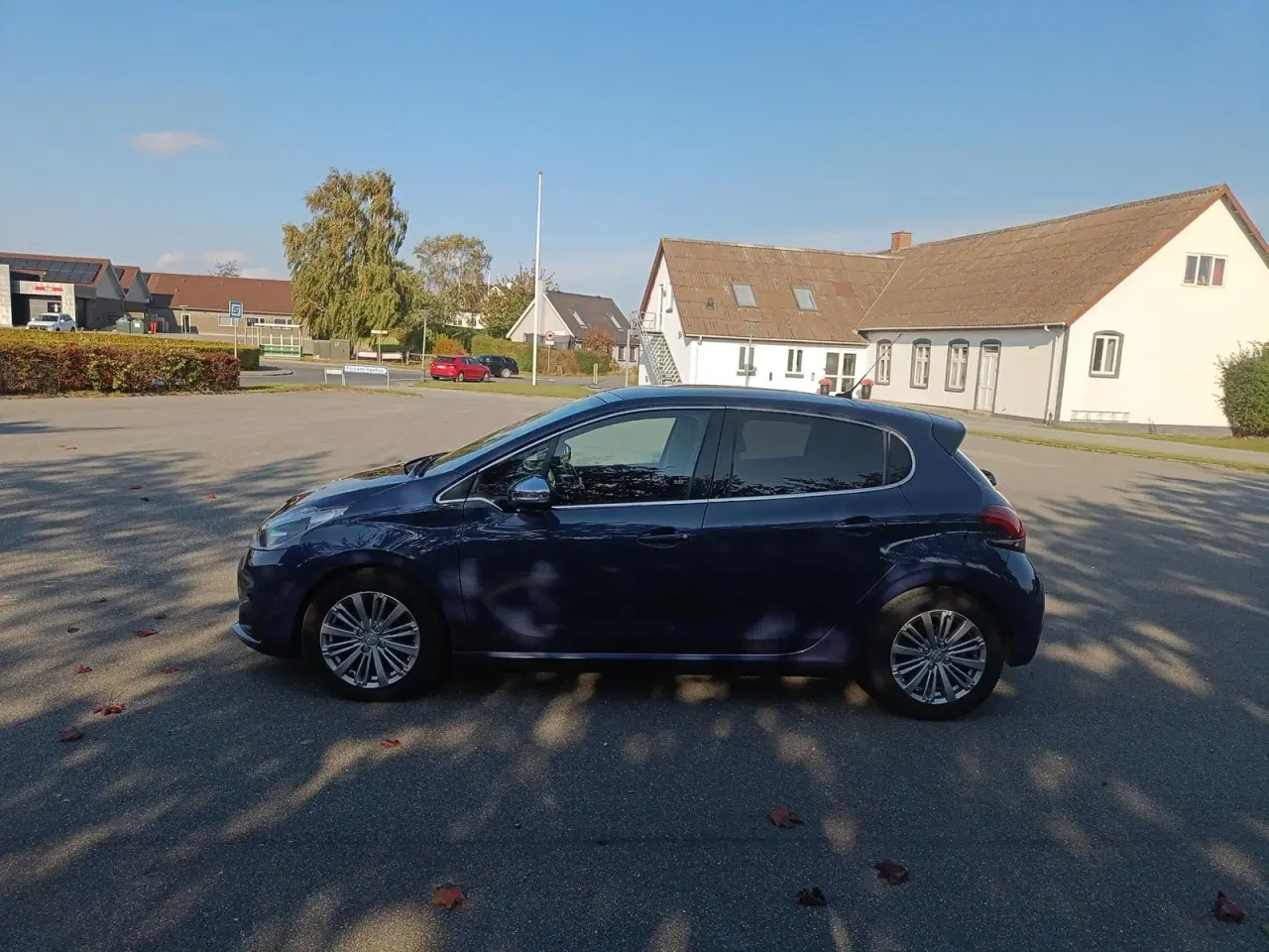 Billede 8 - Peugeot 208 1,6 BlueHDi 100 Allure Sky