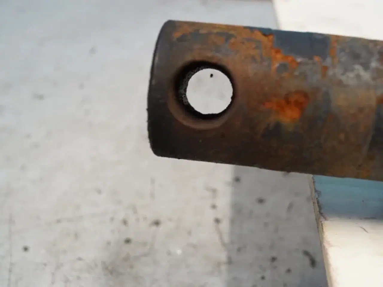 Billede 12 - Massey Ferguson 38 Hydraulik Cylinder 45100057