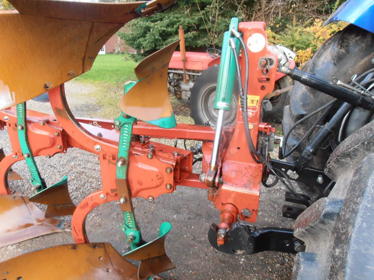 Billede 9 - Kverneland vendeplov 5 furet . 