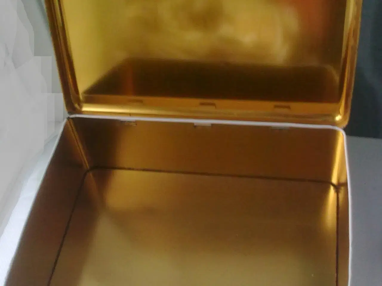 Billede 4 - Irma metal æske veteranbiler STOR dåse & coaster