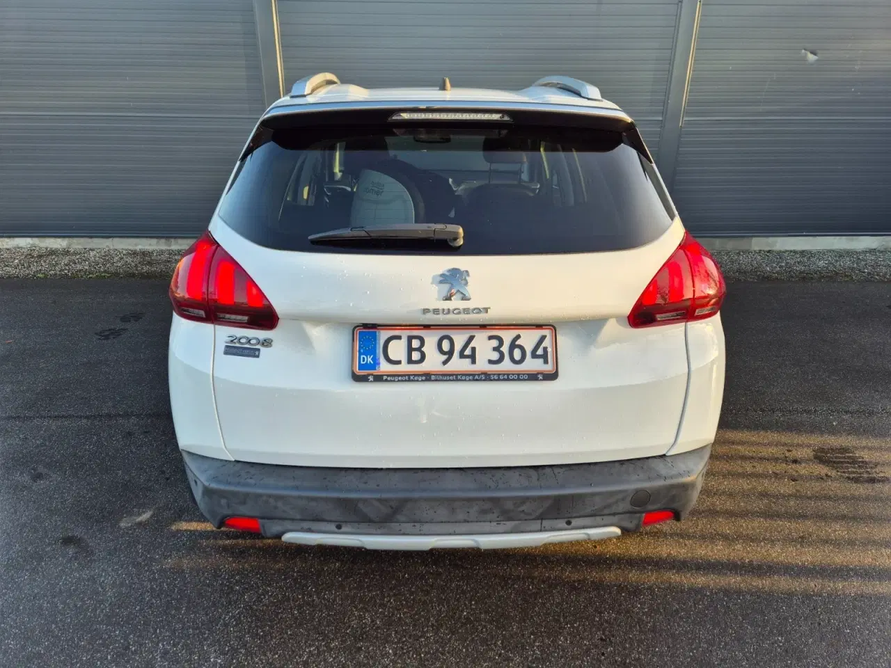 Billede 6 - Peugeot 2008 1,6 BlueHDi 100 Selection Sky