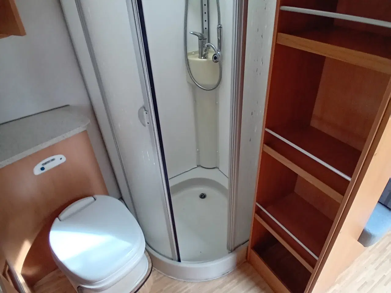 Billede 13 - Hymer Campingvogn 