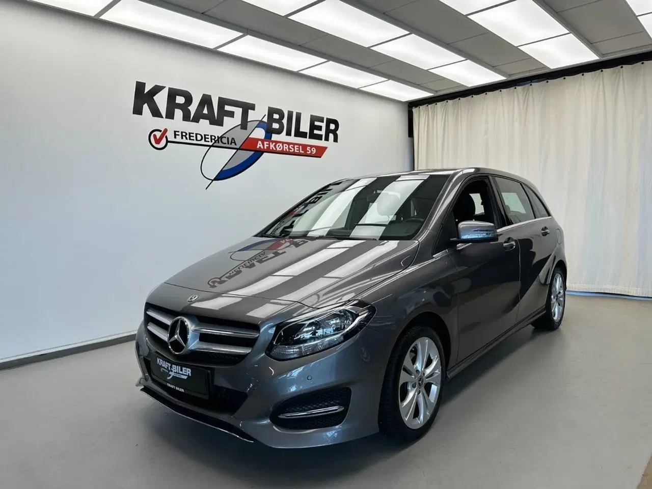 Billede 1 - Mercedes B200 1,6 Business aut.