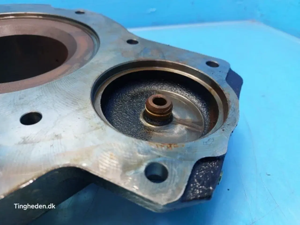 Billede 7 - Case Puma 185 Flangedæksel 84231283