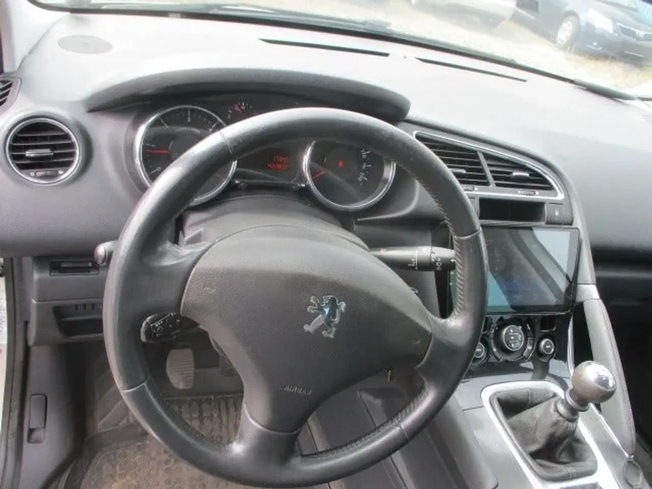 Billede 9 - Peugeot 3008 1,6 HDi 112 Premium+