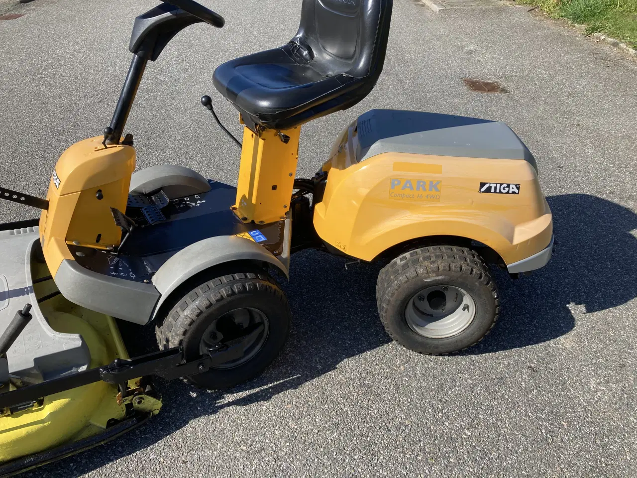 Billede 3 - Stiga park compack 16 4WD