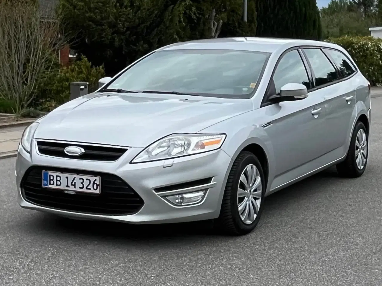 Billede 1 - NYSYNET FORD MONDEO 2,0 TDC Årgang 2011