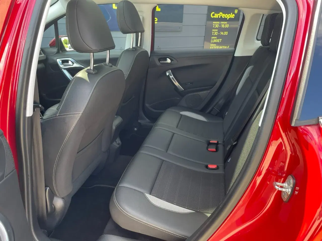 Billede 10 - Peugeot 2008 1,2 e-THP 110 Allure Sky
