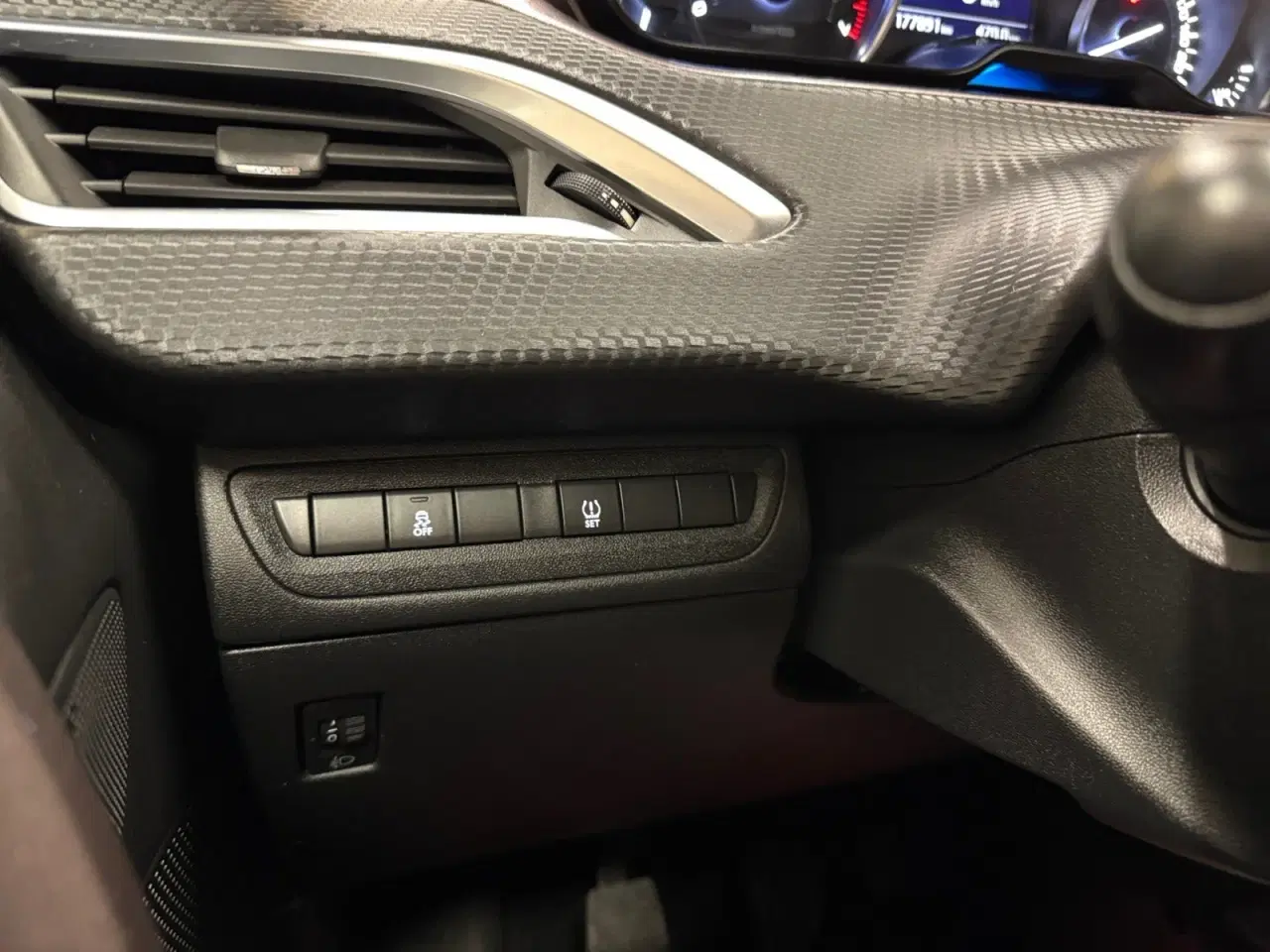 Billede 14 - Peugeot 2008 1,2 VTi 82 Motion+