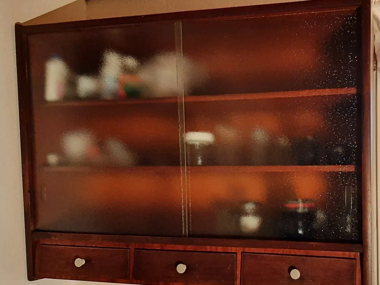 Billede 3 - Københavnerskab med teak front