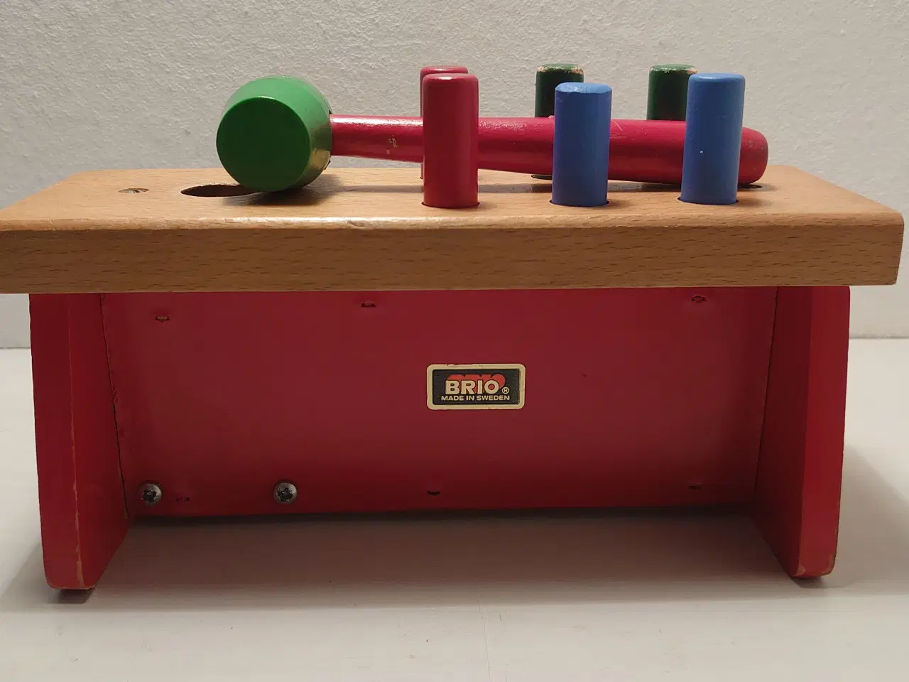 Billede 2 -  Brio hammerbræt. Komplet med. 6 stave og hammer.