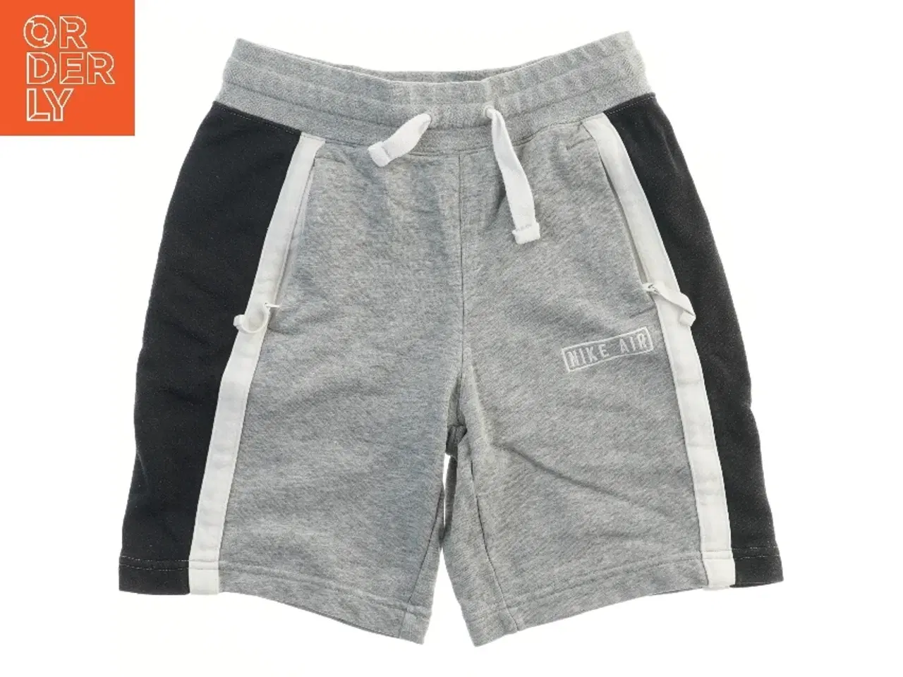 Billede 1 - Sportsshorts fra Nike (str. M)