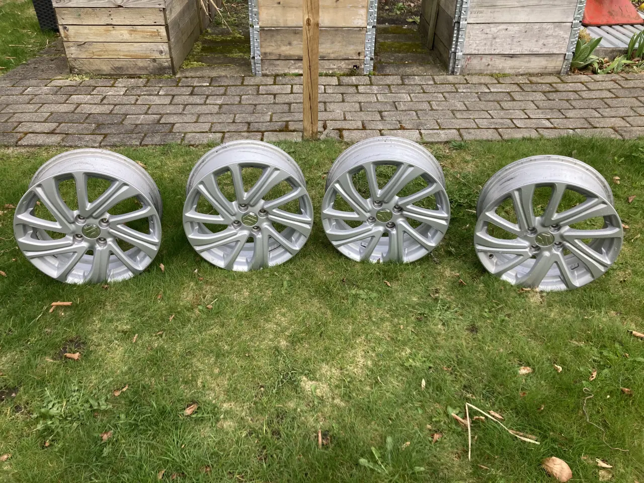 Billede 2 - Originale Suzuki fælge